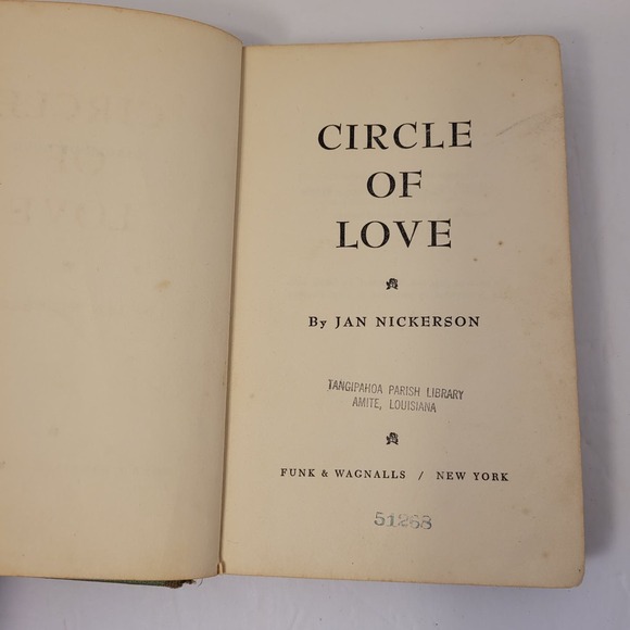 Circle Of Love By Jan Nickerson Hardback 1962 Acceptable Condition - Picture 5 of 13